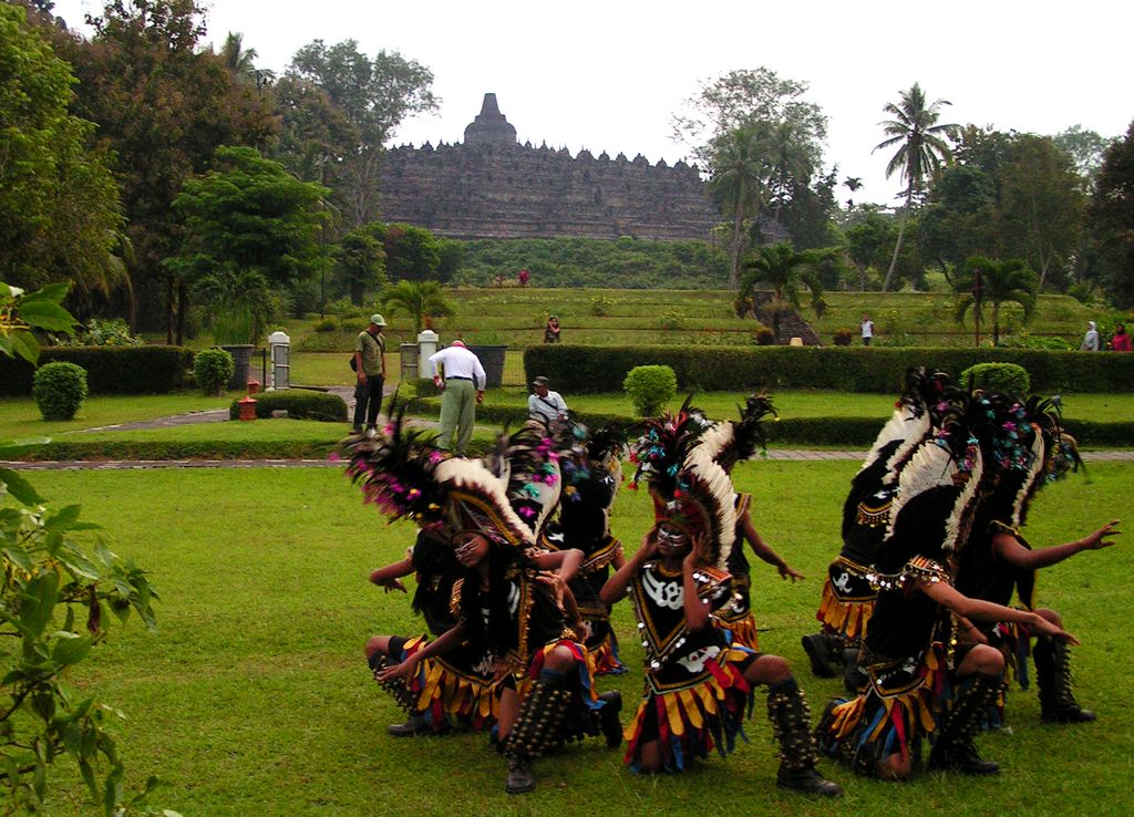 Indonesia - Javanese traditional dance 10