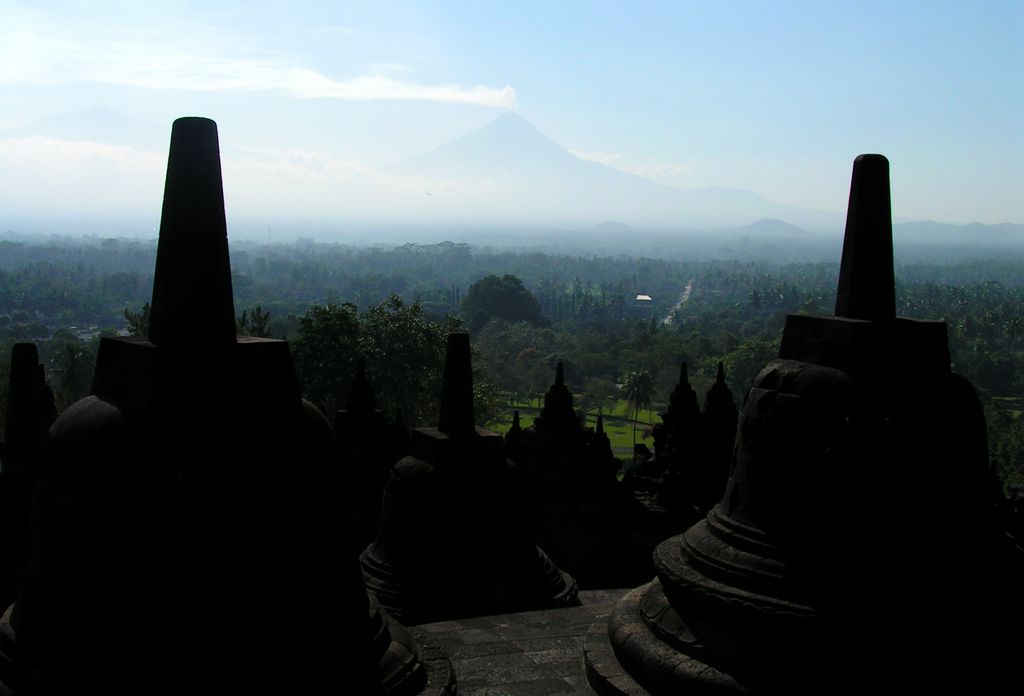 Indonesia - Java - Borobudur 17