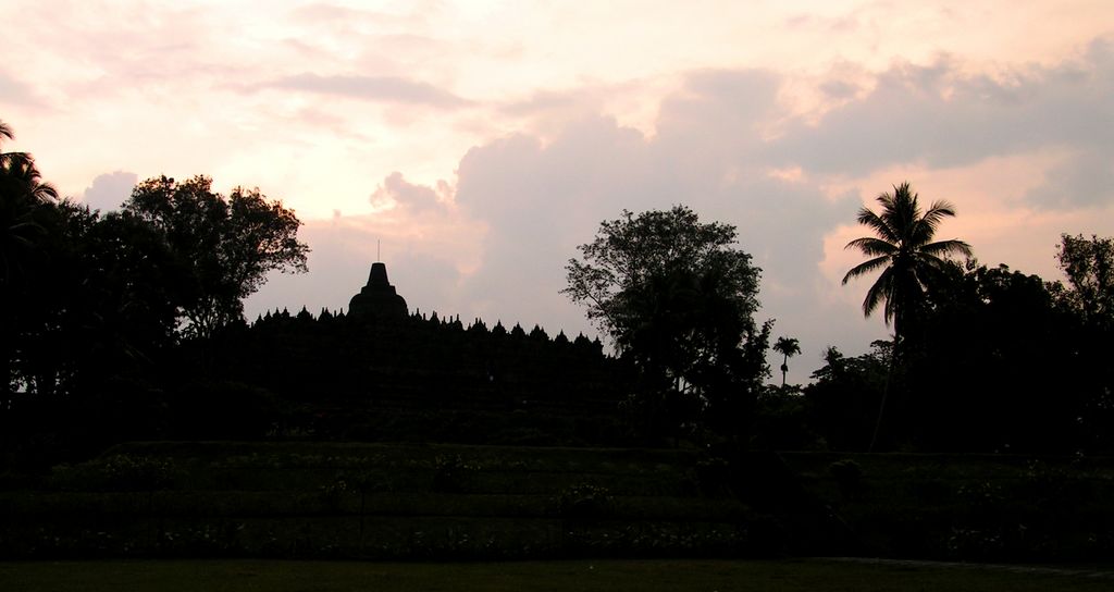 Indonesia - Java - Borobudur 16