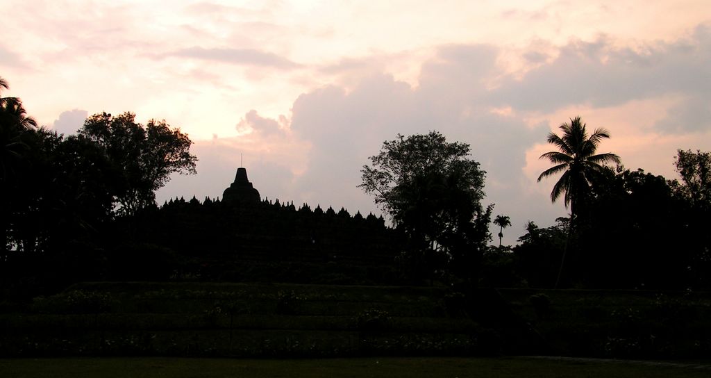 Indonesia - Java - Borobudur 16