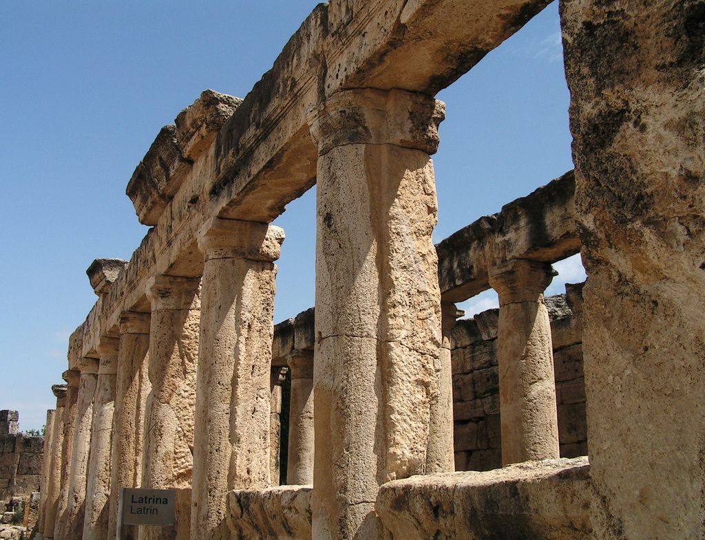 Turkey -  Hierapolis 27