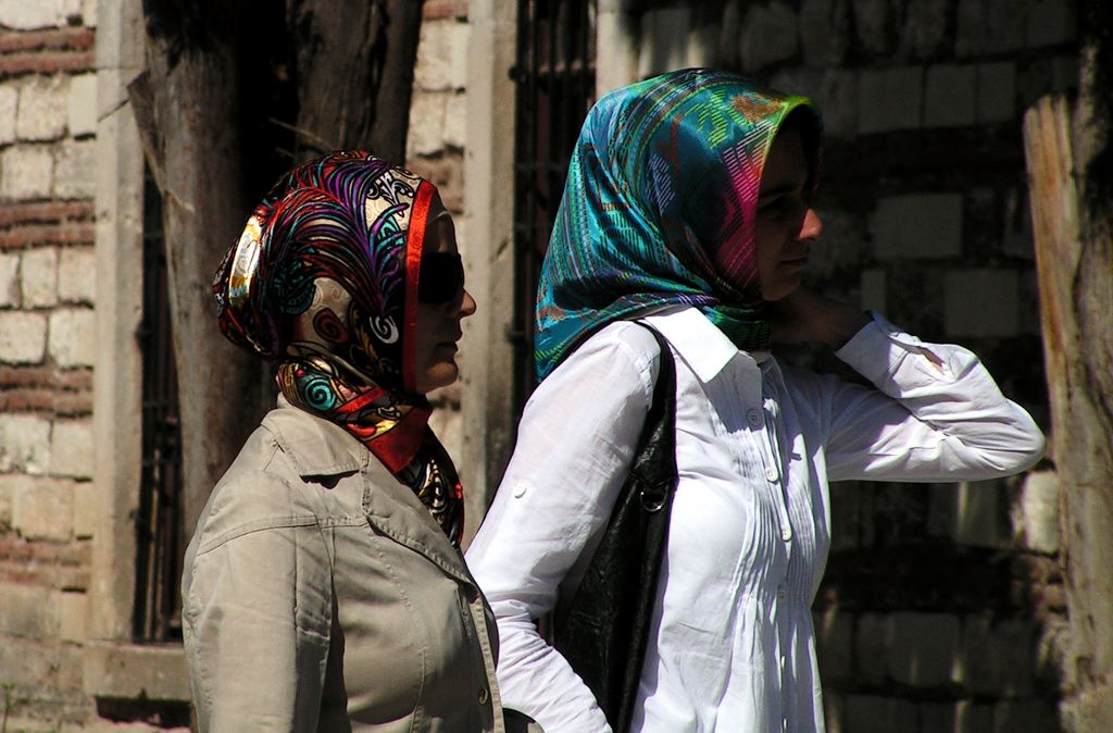 Turkey - Istanbul - local women