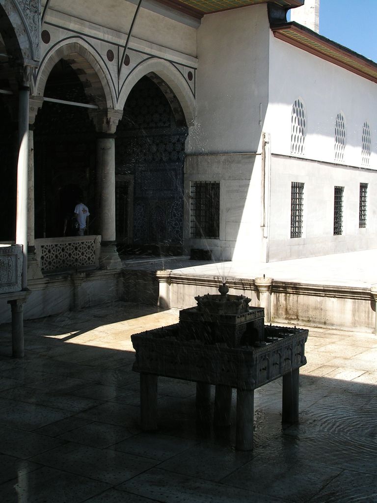 Turkey - Istanbul - Topkapi Palace 10