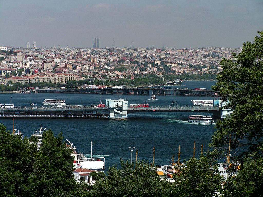 Turkey - views of Istanbul from Topkapi Palace 01