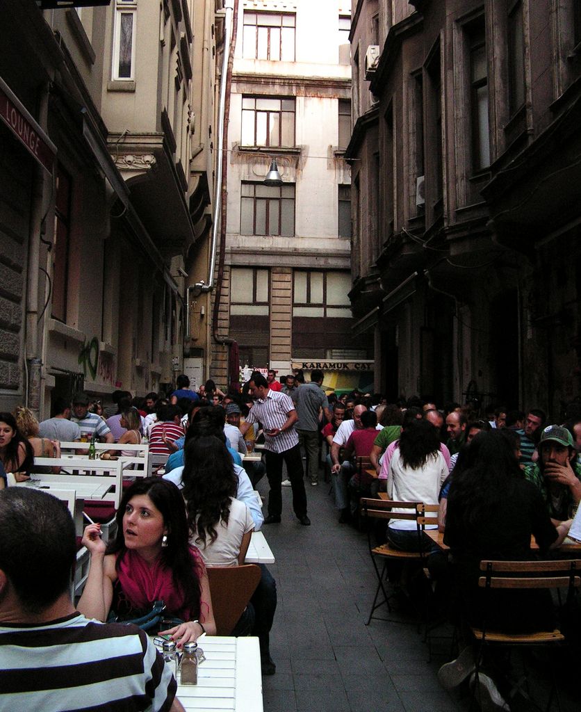 Turkey - dining in Istanbul
