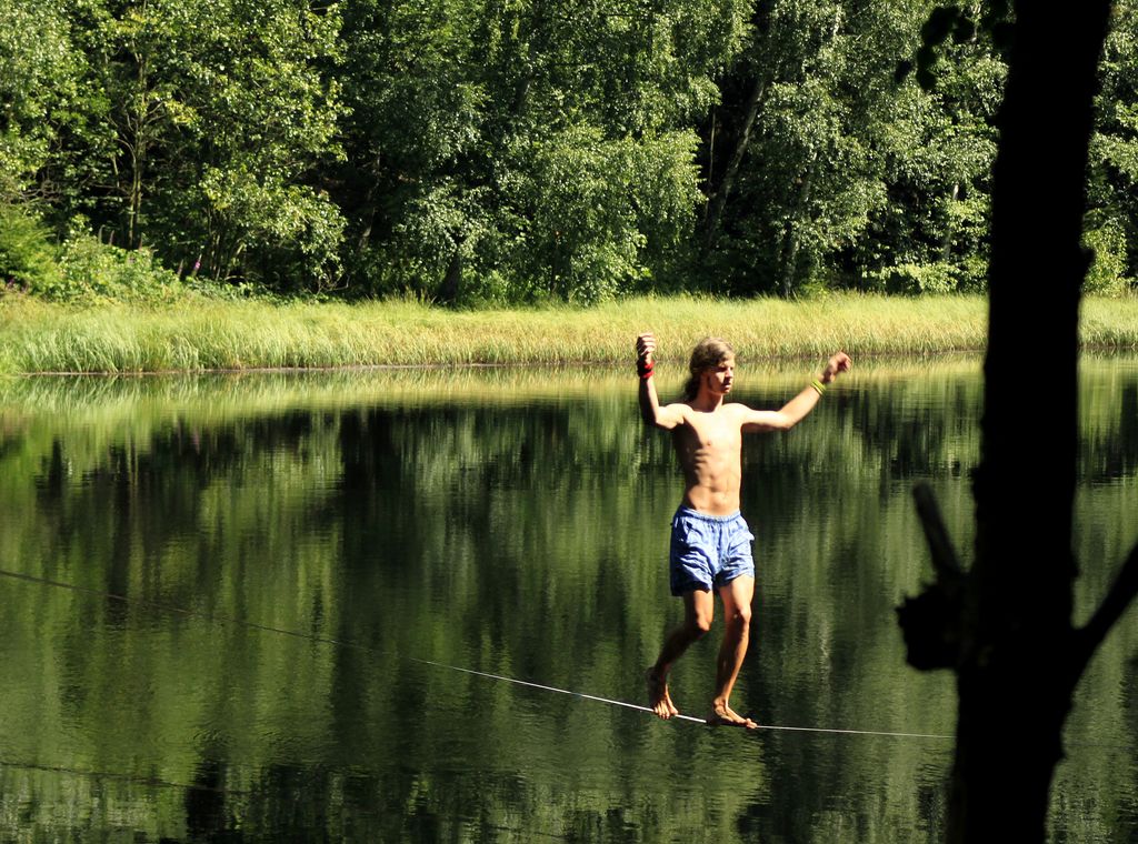 Czechia - Slackline festival - a waterline 02