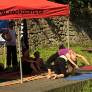 Czechia - Slackline festival - yoga session 14