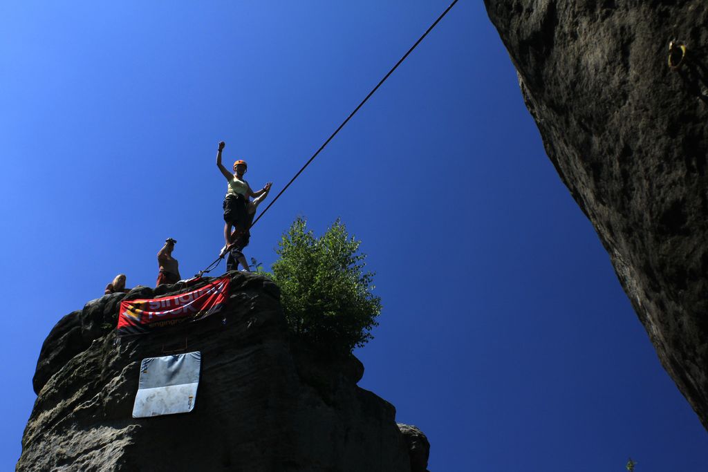 Czechia - Slackline festival - a highline 17