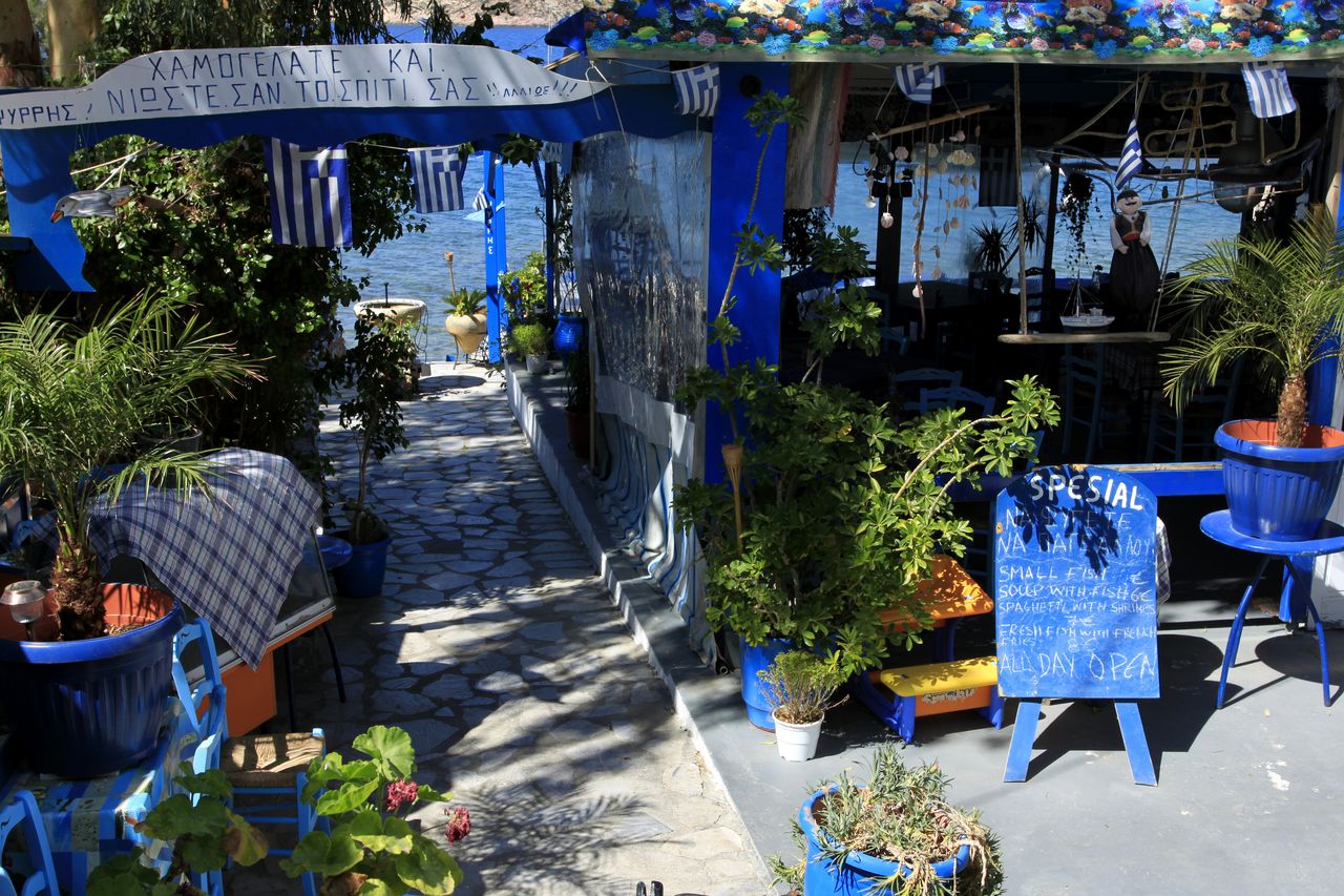 Greece - Kalymnos - Psiris restaurant in Myrties