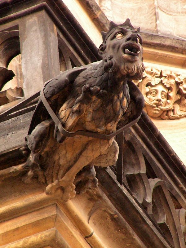 Czechia - Prague - a statue in Old Town 04