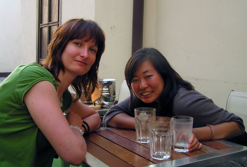 Czechia - Paula and Yumi in Prague