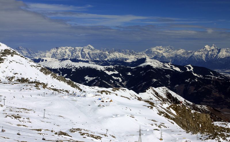 The Austrian Alps - Kitzsteinhorn (Kaprun) skicentre 09