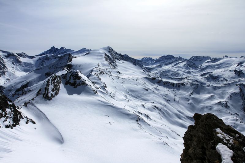 The Austrian Alps - Kitzsteinhorn (Kaprun) skicentre 21