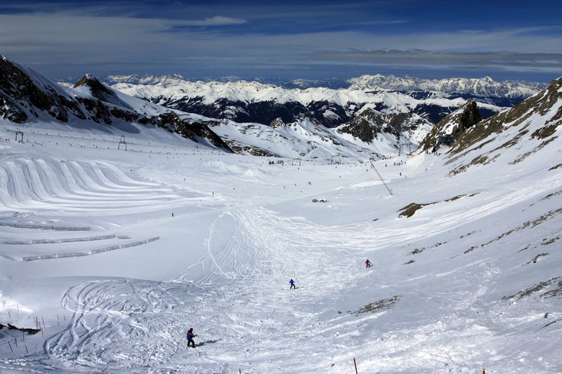 The Austrian Alps - Kitzsteinhorn (Kaprun) skicentre 26