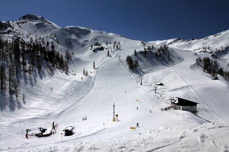 The Austrian Alps - Zauchensee skicentre 12