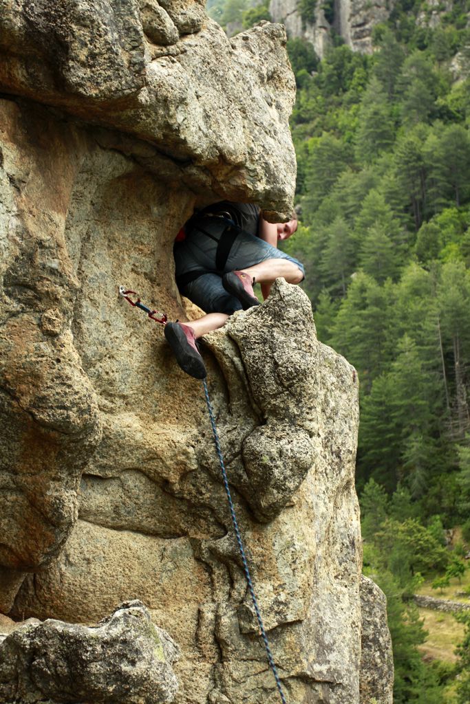 Miso climbing in La Restonica 02