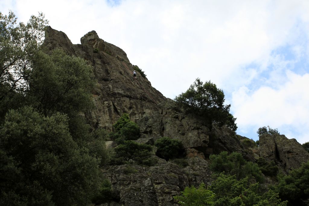 La Restonica climbing area - view from the road 02