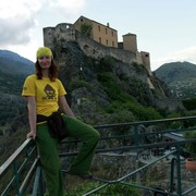 Paula and the castle in Corte