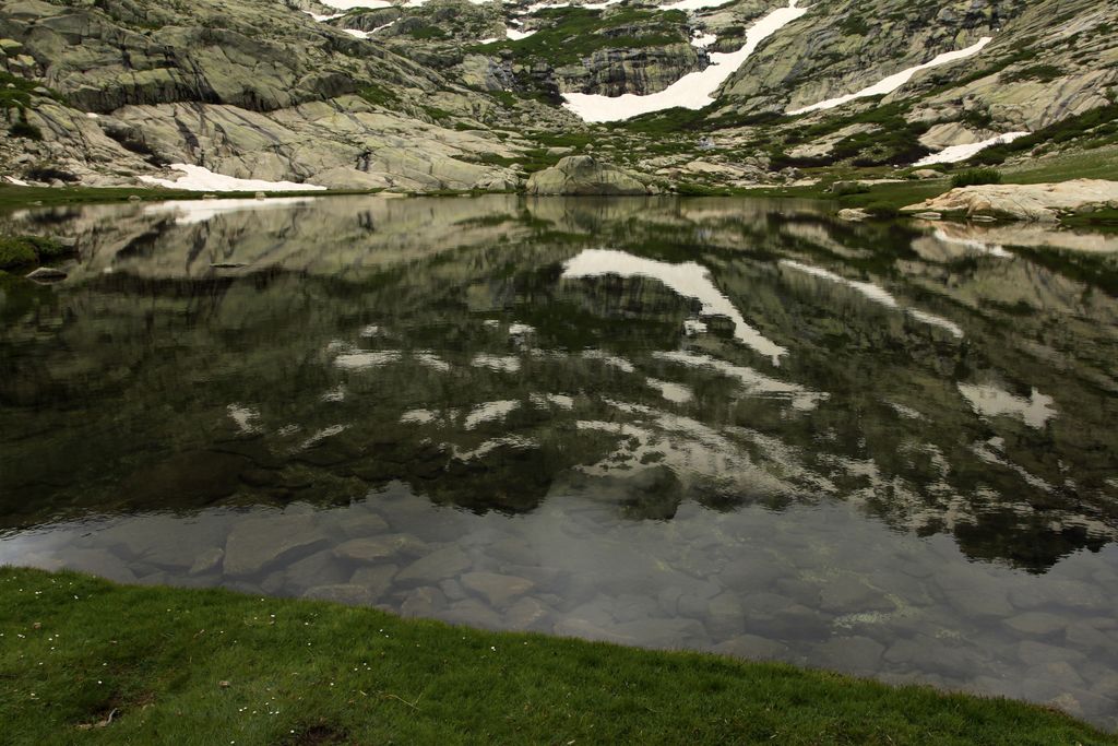 Monte Rotondo reflection in the lake