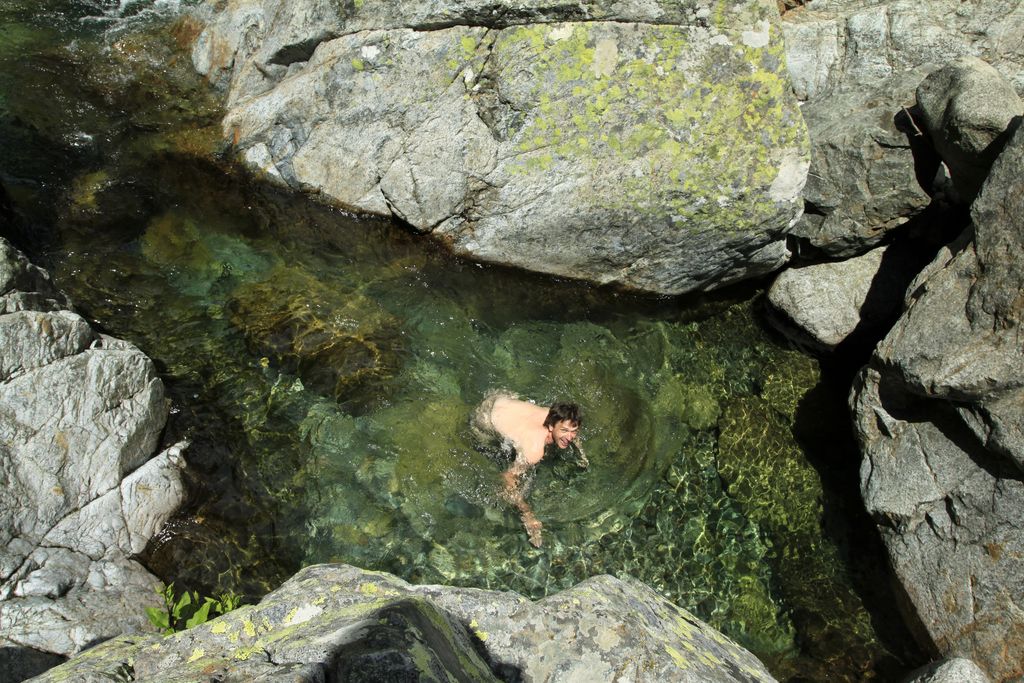 Brano in the Cascade des Anglais 02