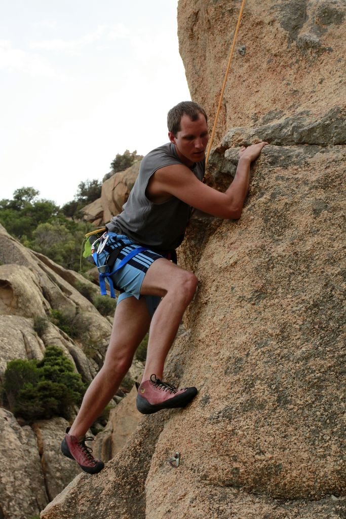 Miso climbing in Roccapina 02