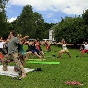 Czechia - Slackline festival (2010) - Yoga session 01