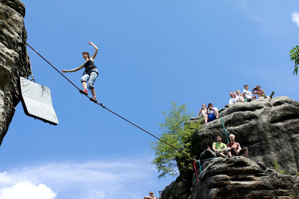 Czechia - Slackline festival (2010) - highline 04