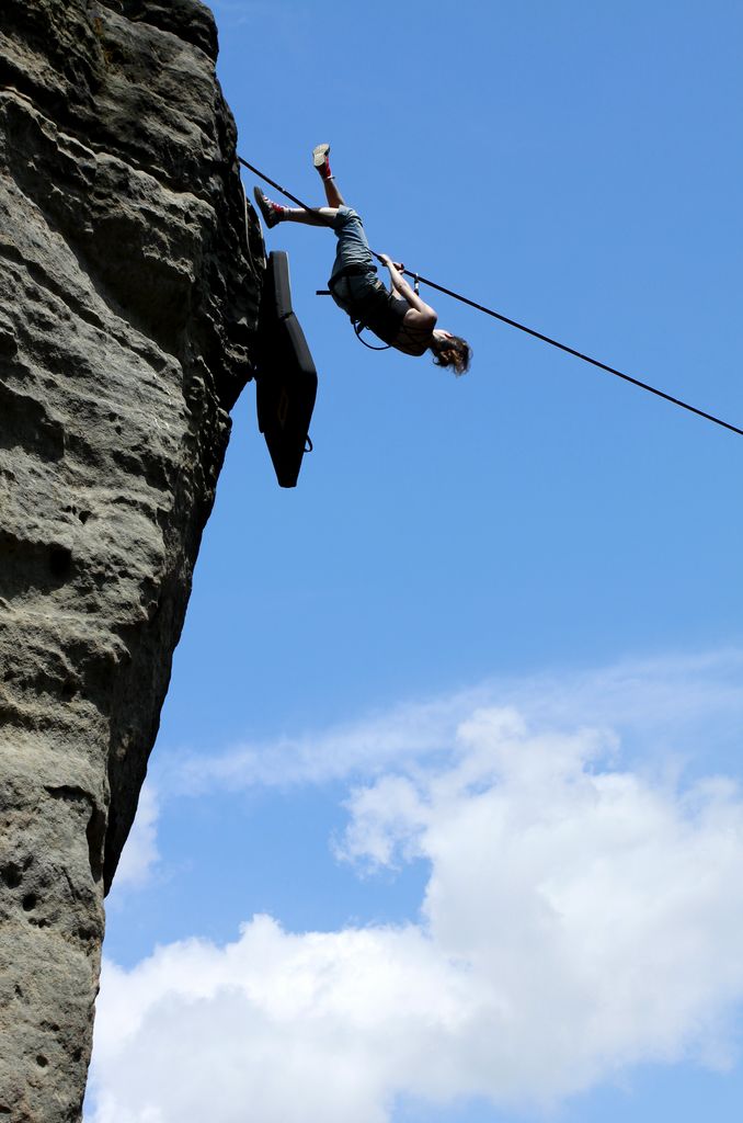 Czechia - Slackline festival (2010) - highline 06