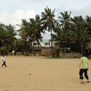 Sri Lanka - Negombo - Brano playing football 01