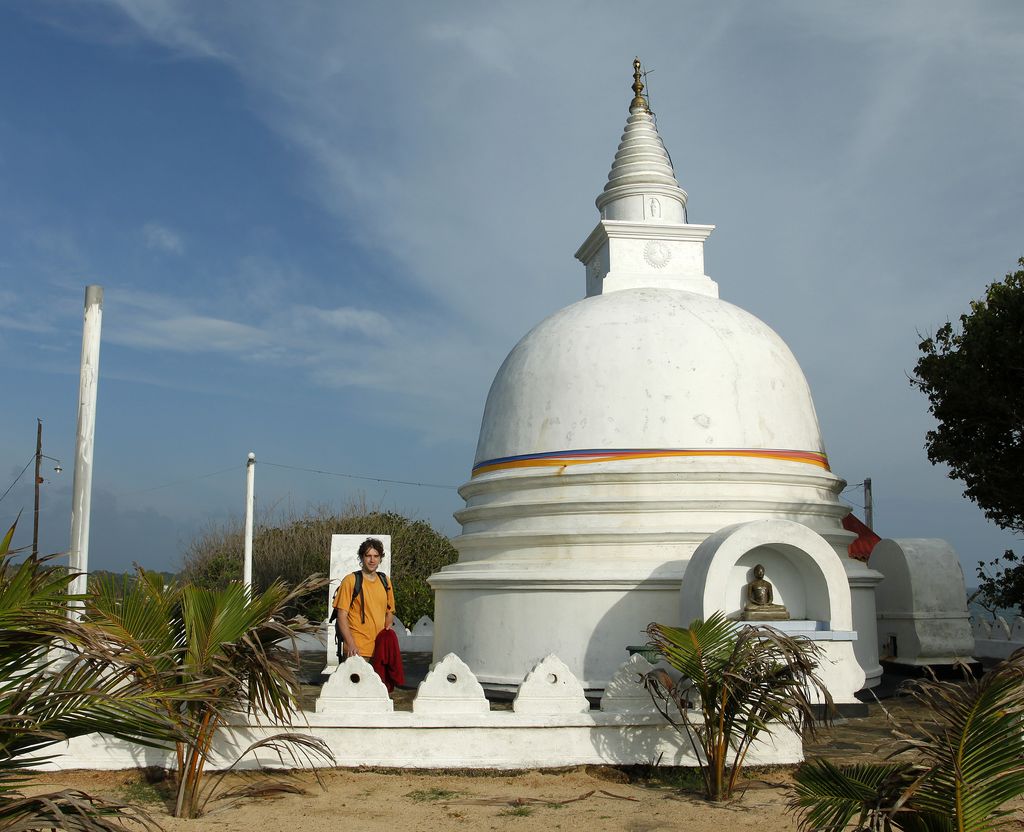 Sri Lanka - Brano and Unawatuna temple