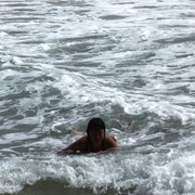 Sri Lanka - Paula bodyboarding in Mirissa 01