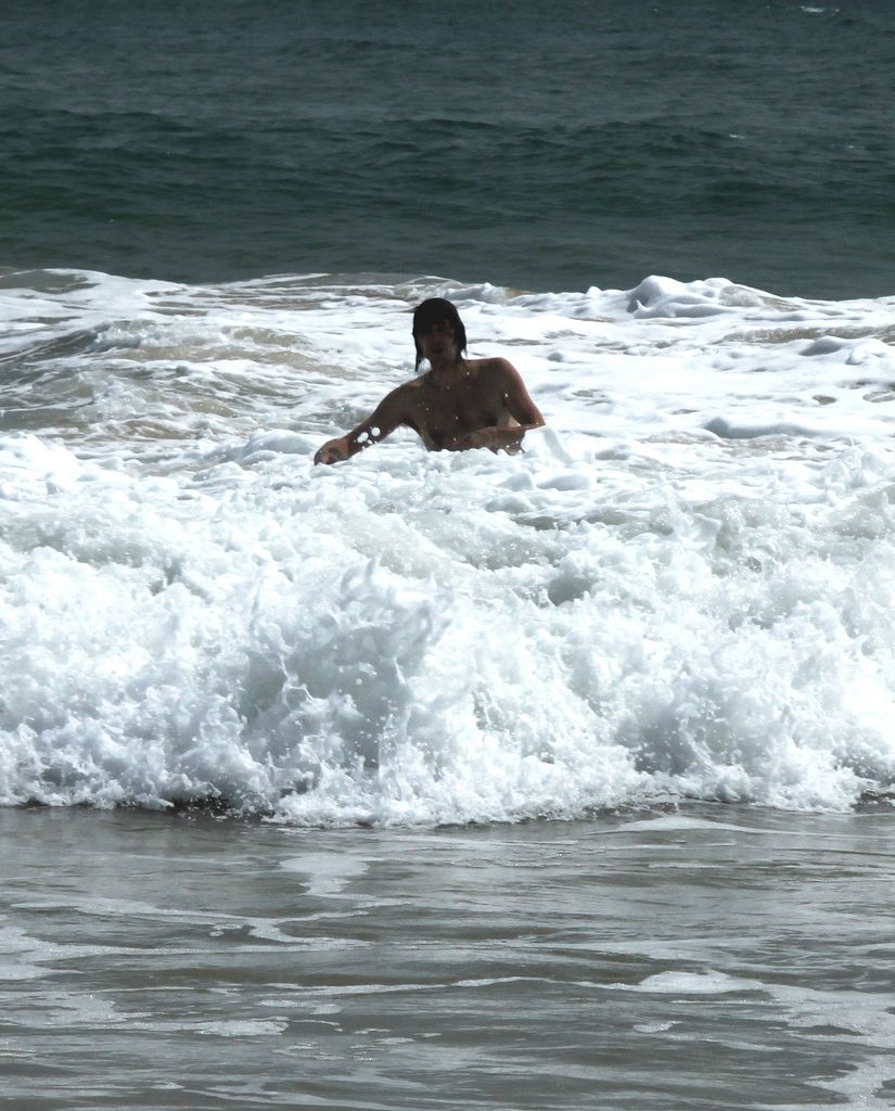 Sri Lanka - Brano bodyboarding in Mirissa 05