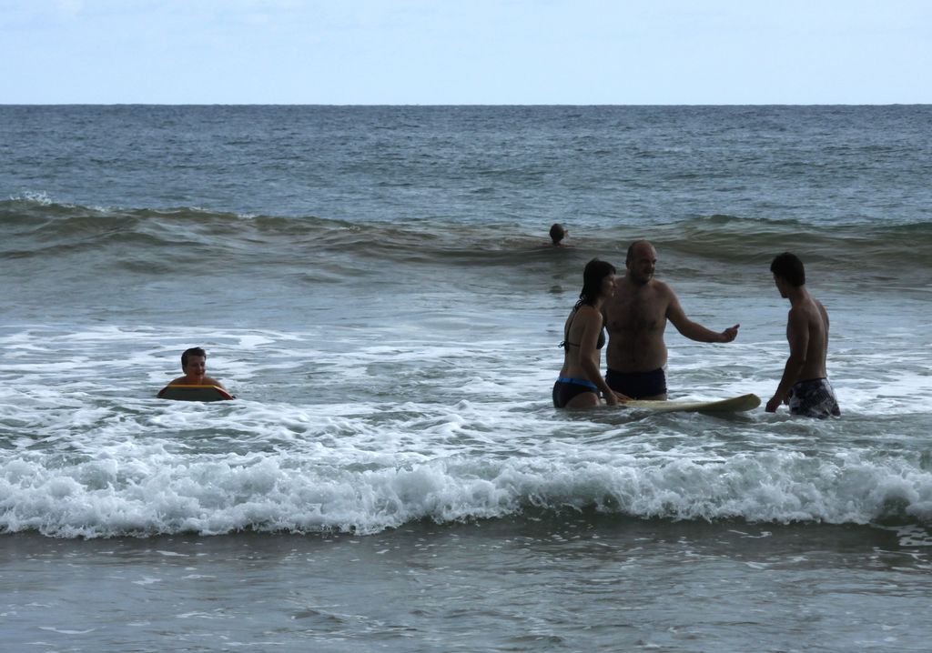 Sri Lanka - Mirissa - surfing instructions