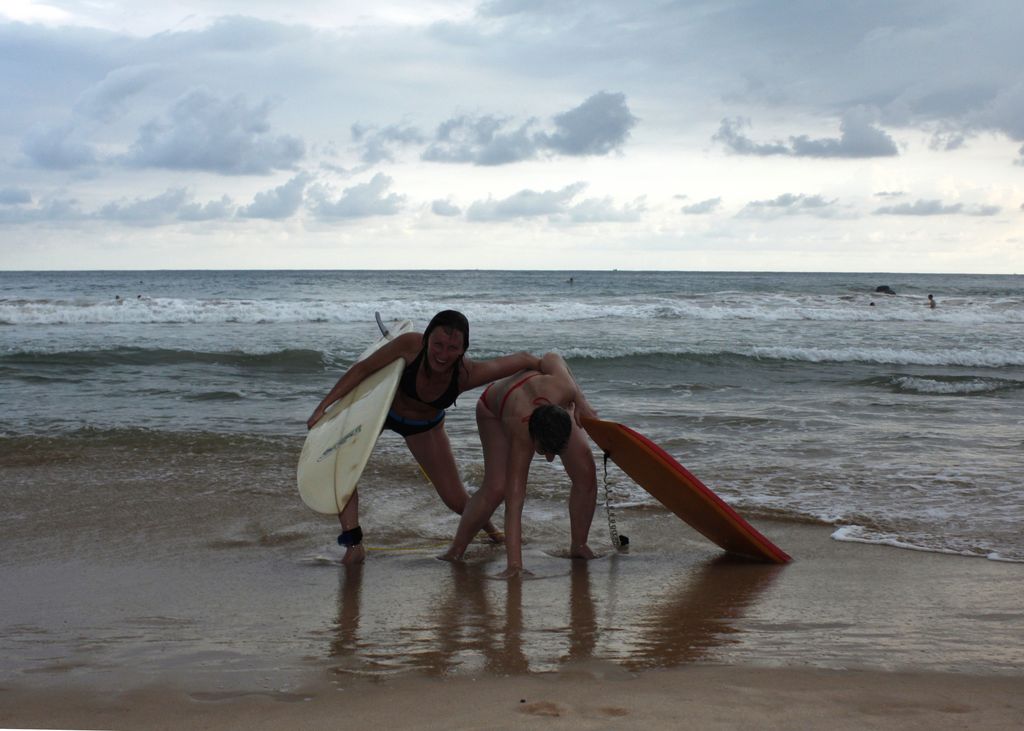 Sri Lanka - Mirissa - last surfers :)