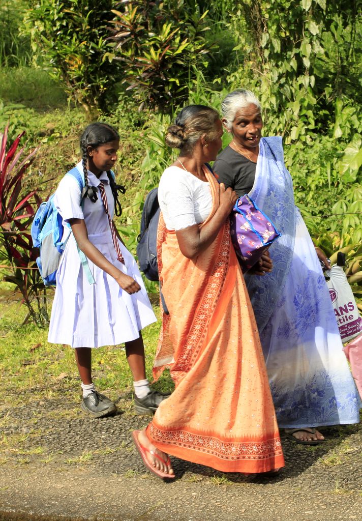 Sri Lankas old women