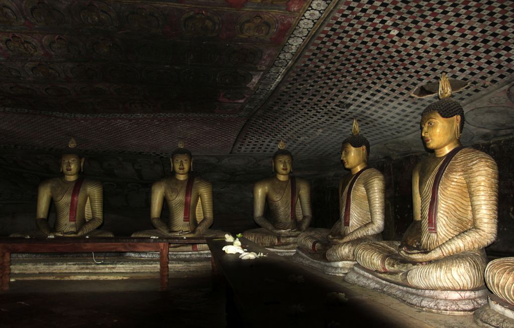 Sri Lanka - Dambulla Cave Temple 006