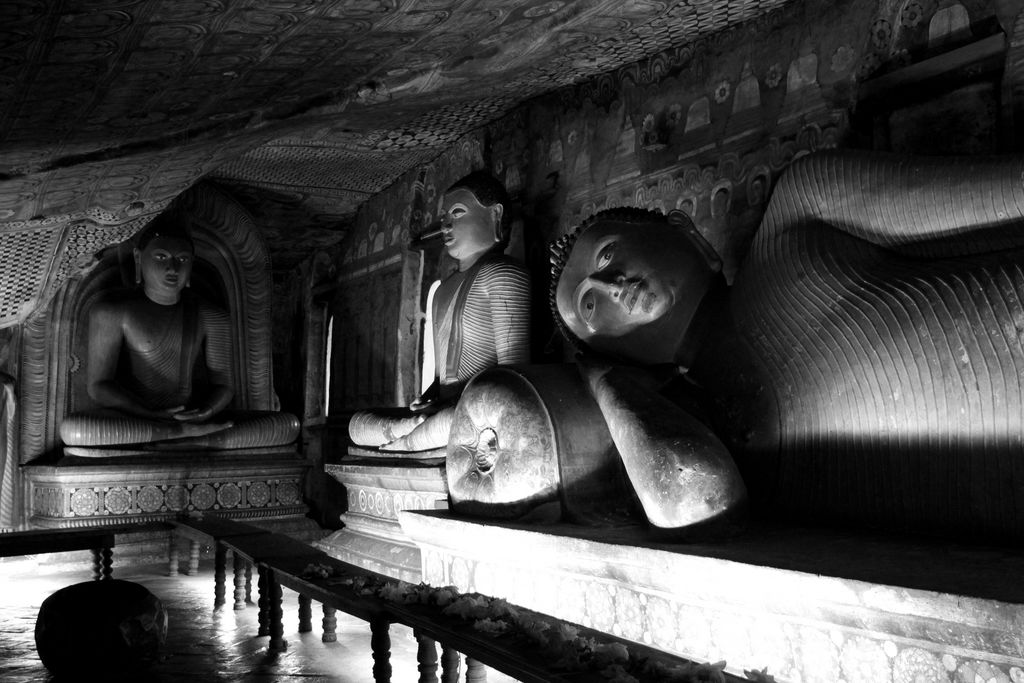 Sri Lanka - Dambulla Cave Temple 009