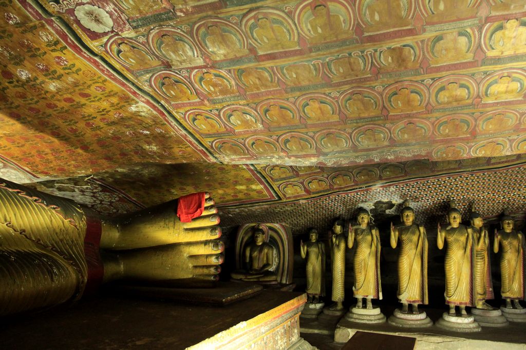 Sri Lanka - Dambulla Cave Temple 018