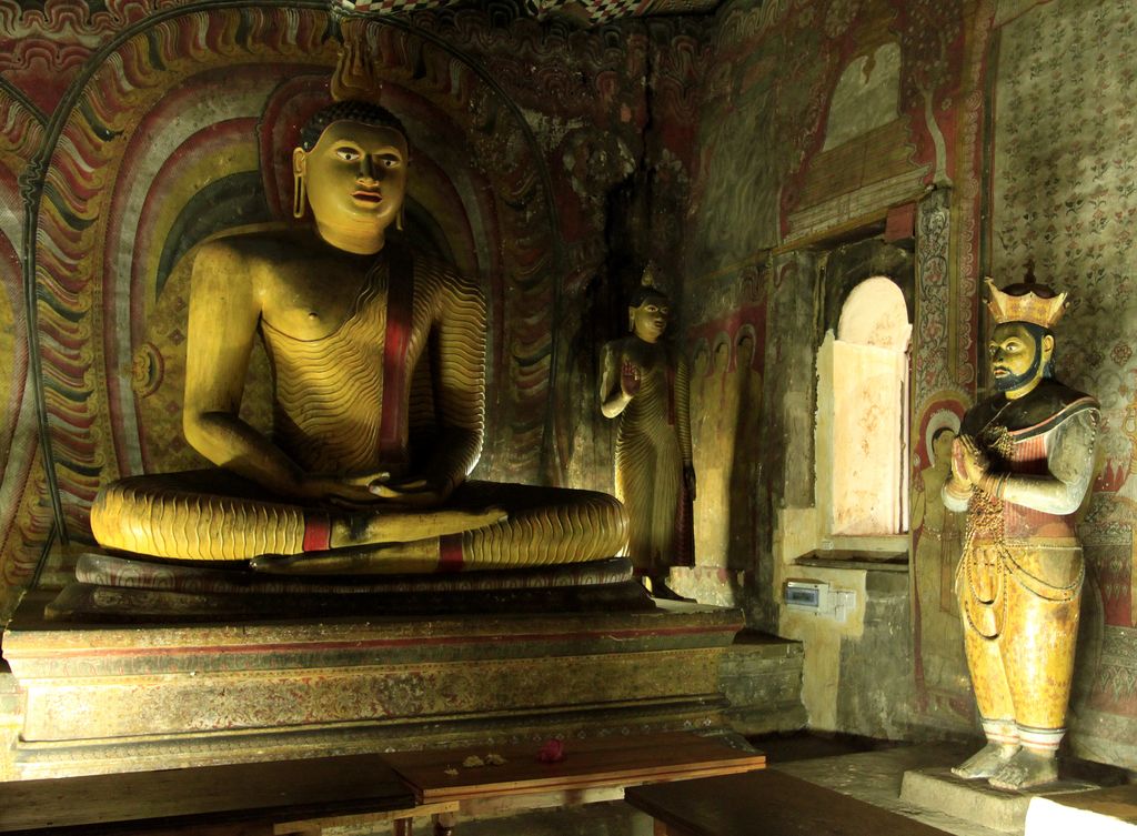 Sri Lanka - Dambulla Cave Temple 019