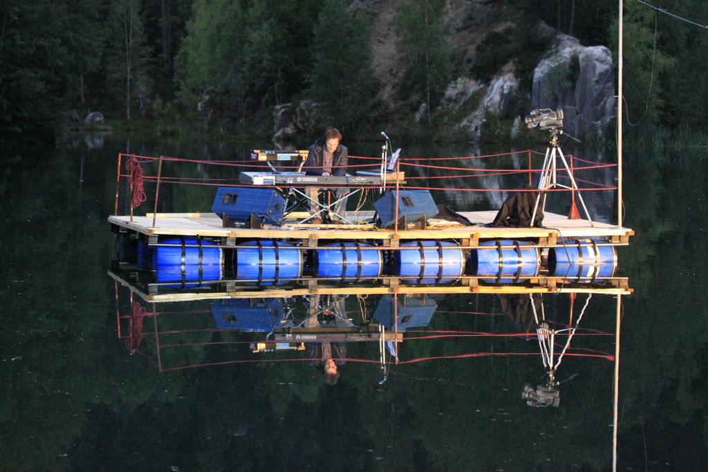 Czechia -  Adrspach lake - Marian Varga concert 04