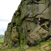 England - Almscliffe Crag 005