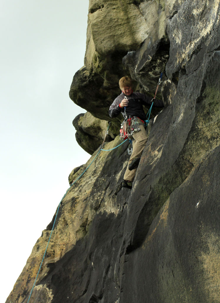 England - Almscliffe Crag 021