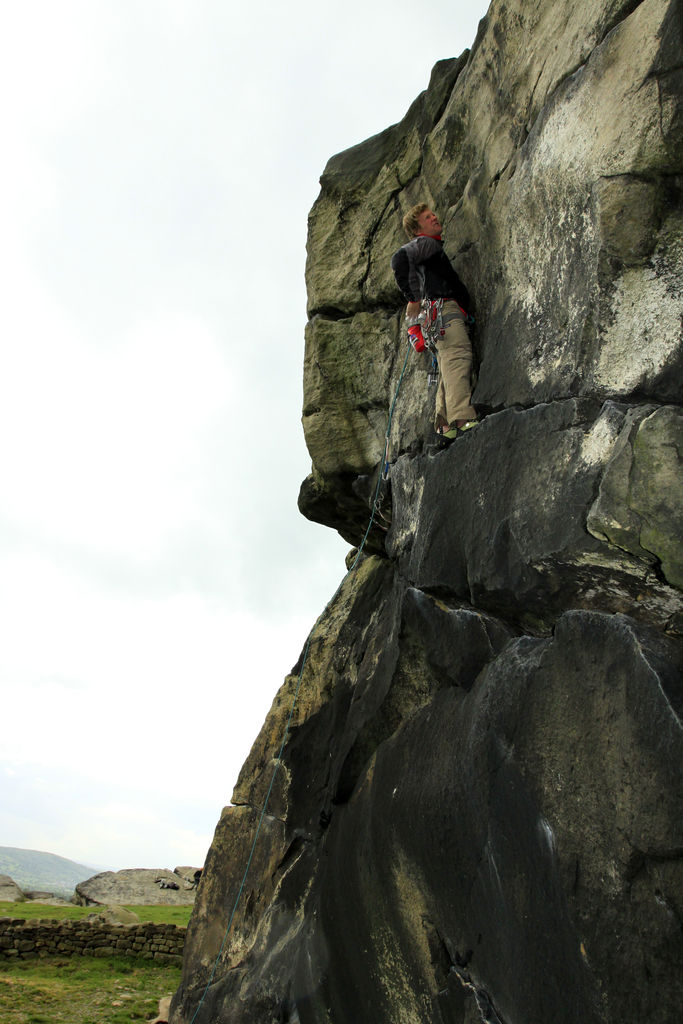 England - Almscliffe Crag 025