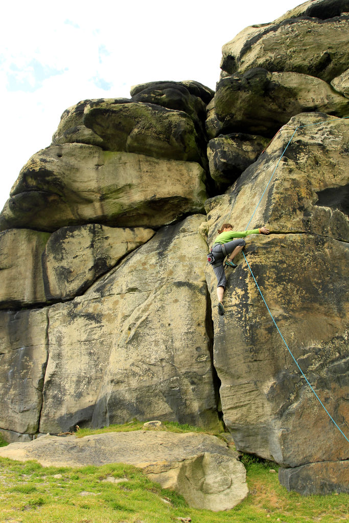 England - Almscliffe Crag 029