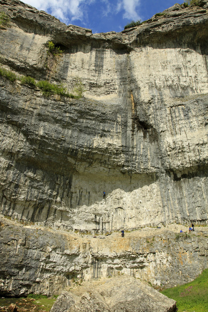 England - Yorkshire dales - Malham Cove 03