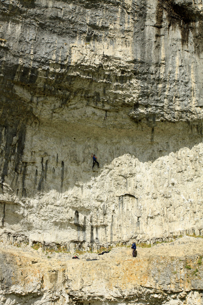 England - Yorkshire dales - Malham Cove 04