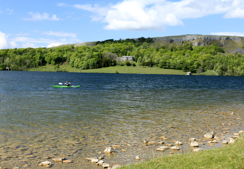 England - Yorkshire dales - Malham Tarn 03