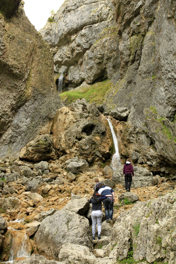 England - Yorkshire dales - Gordale Scar 01