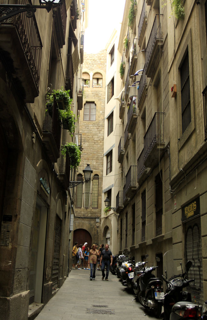 Spain - in the streets of Barcelona 10
