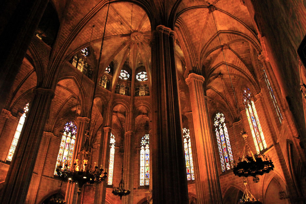Spain -  inside the Barcelona Cathedral 01